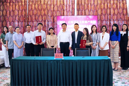 evo真人视讯国际与新疆生产建设兵团第八师石河子市签署项目合作协议